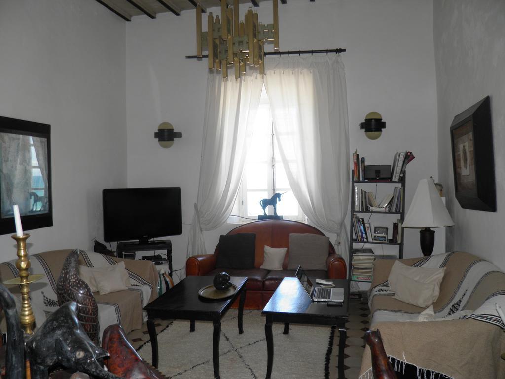 La Maison Des Artistes Εσαουίρα Εξωτερικό φωτογραφία